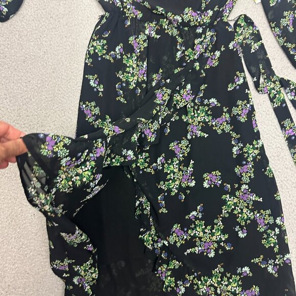 Q + A Los Angeles Maxi Dress Black Floral Ruffle Deep V - Picture 14 of 16